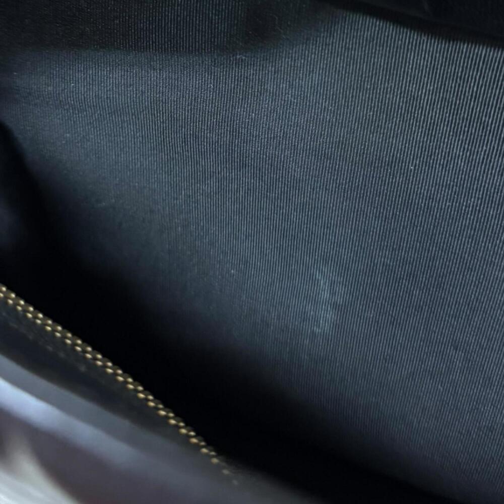 CHANEL Bag - Picture 10 of 16